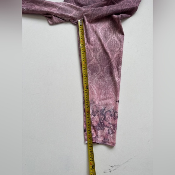 Evolution and Creation Yoga Pants - Pink/Purple
Size: Medium - Picture 8 of 8